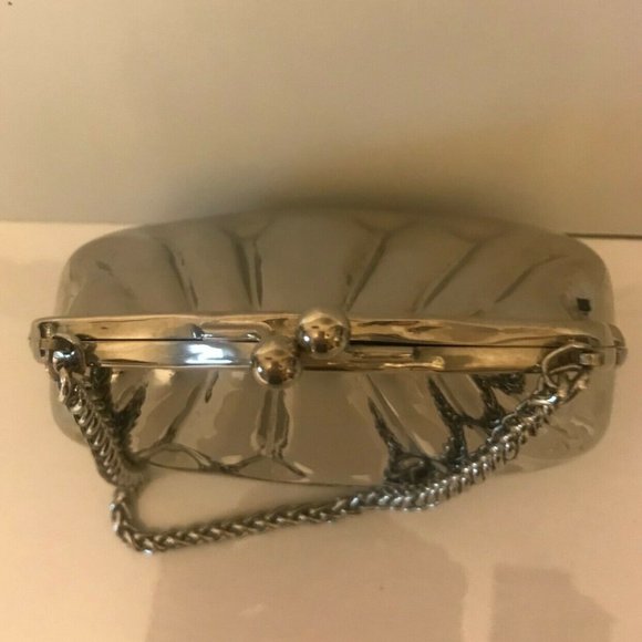 REAL SILVER VINTAGE SAKS FIFTH AVENUE PURSE BAG! - Picture 4 of 10